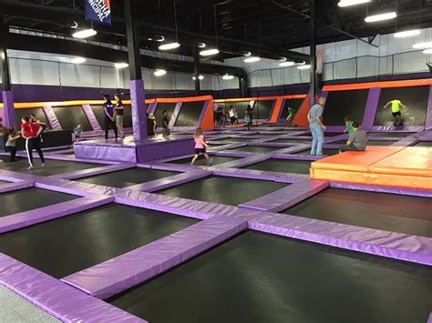 altitude trampoline park jacksonville reviews|what time does altitude close.